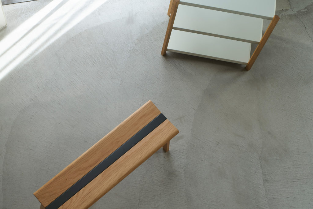 Fulcrum Baguette shelf bench